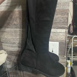 Womens boots
